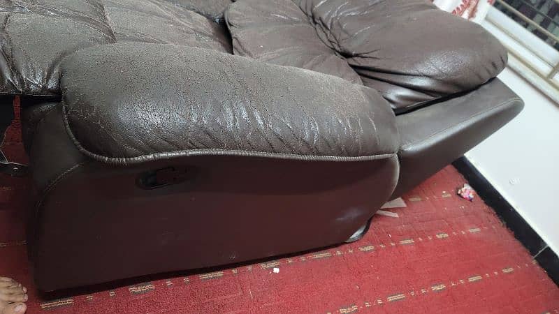Original leather Sofa set 5 seater or L- Shape with one Recliner seat 4