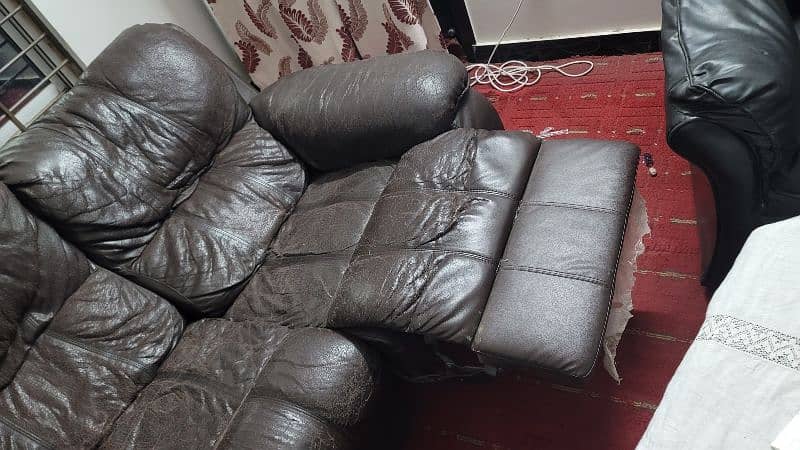 Original leather Sofa set 5 seater or L- Shape with one Recliner seat 11