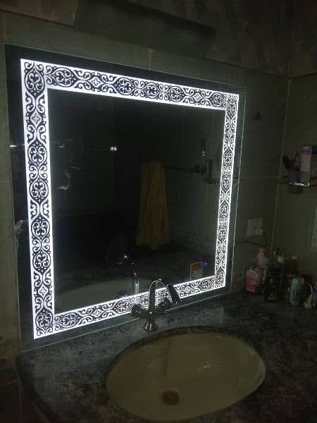 led mirror 12