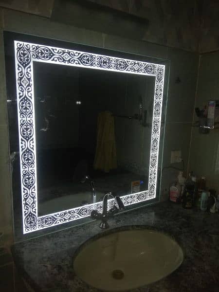 led mirror 13