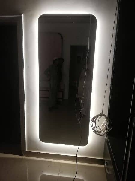 led mirror 19