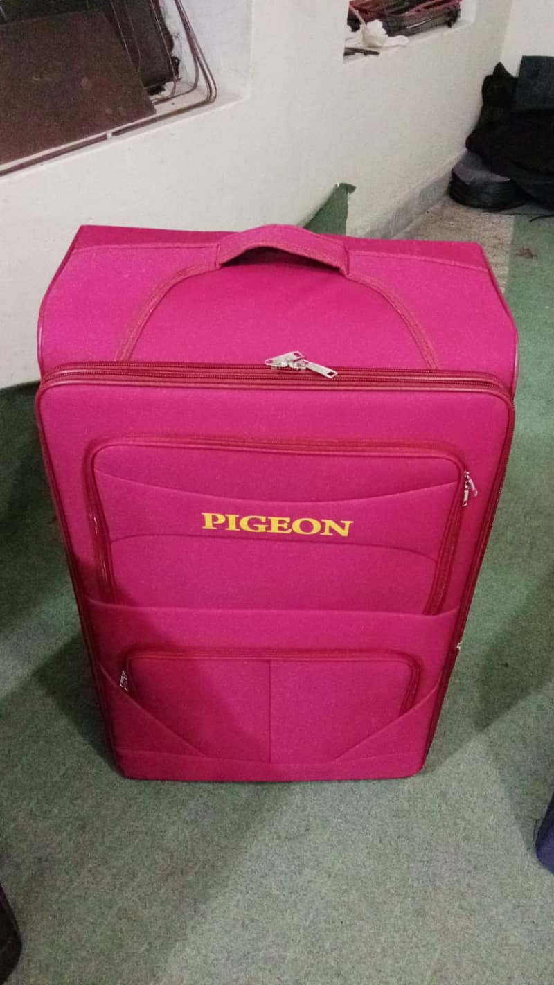 New Stock Suitcase Set Or Luggage Bag (3 Pcs) for Sale) 1