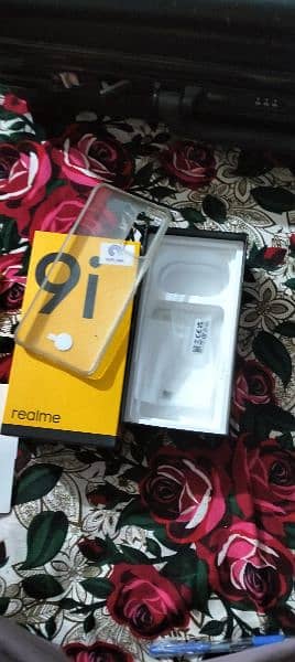 realme 9i 10 by 10 full box 0