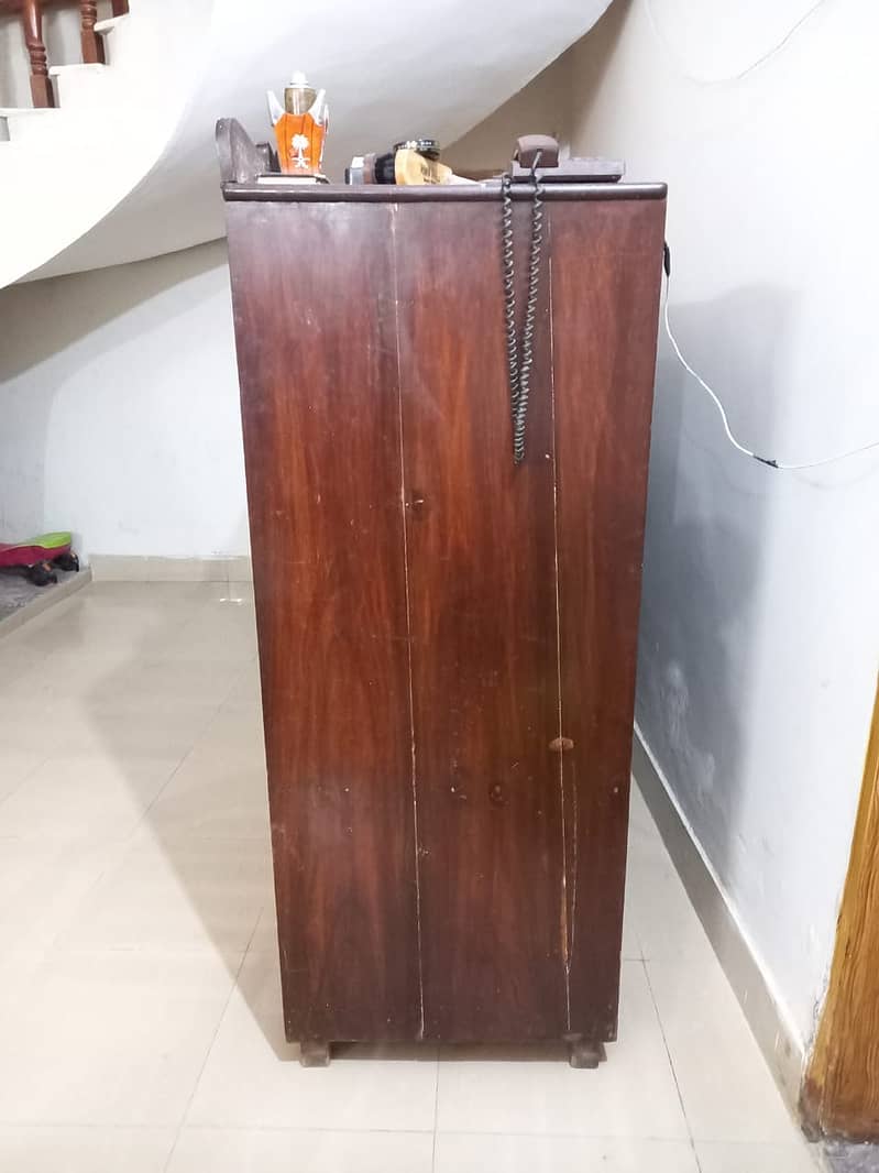 Sheesham wood cupboard 2