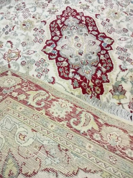 hand knotted carpet 10