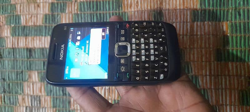 Nokia E63 Symbian. . . 2