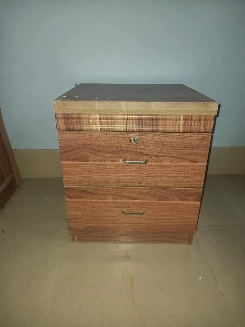 king size bed and dressing table for sale 7