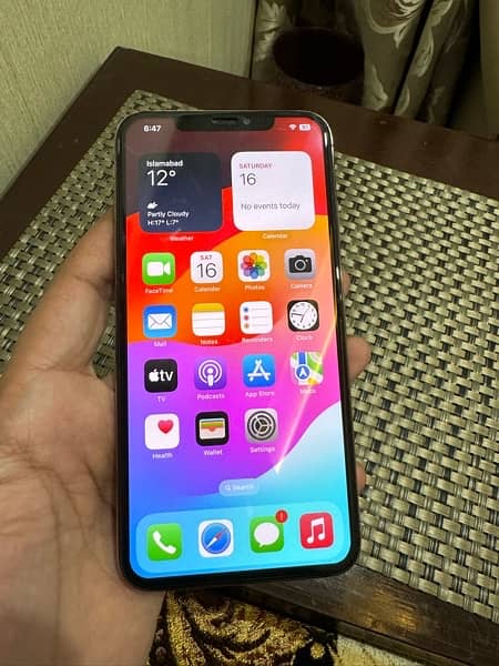 Apple iPhone XS Max Gold 256 GB Dual PTA Approved 5
