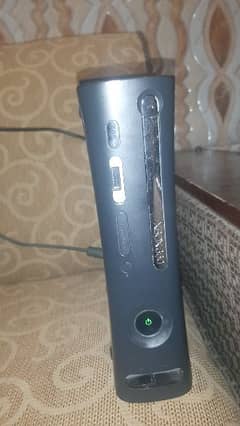 x box 360  (  128 gb ) best condition  ( less used)