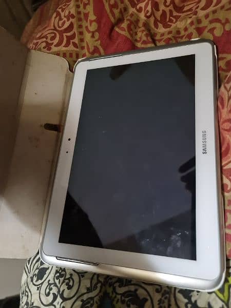 Samsung Galaxy Tab Note 10.1 GT-N8010 5mp. 16Gb. 2Gb Ram 1