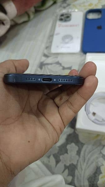 iphone 15 pro max 256 HK blue titanium sirf  8.5 month ipple warrant 3