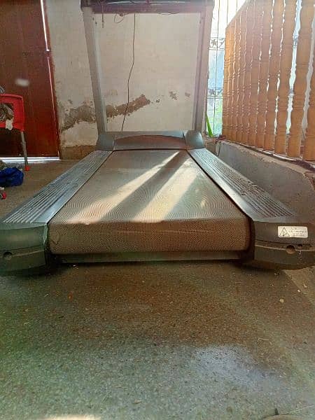 Treadmill / treadmill for sell / exercise machine / commercial machine 2