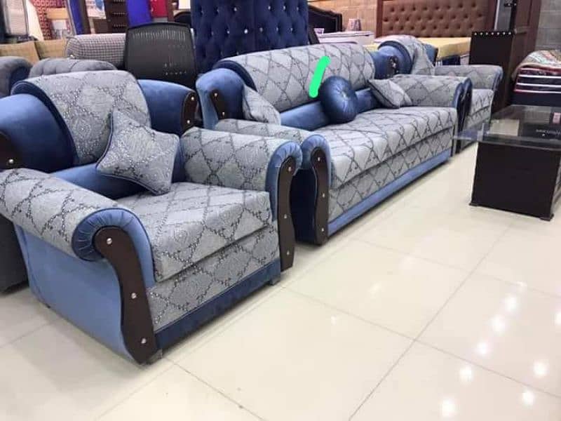 Sofa sets available at wholesale price. 2