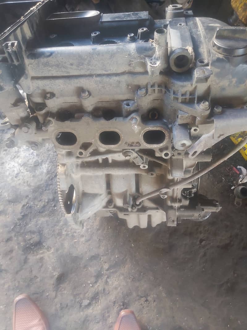 Vitz 1kr engine assembly and 96 corolla accessories for sale 13