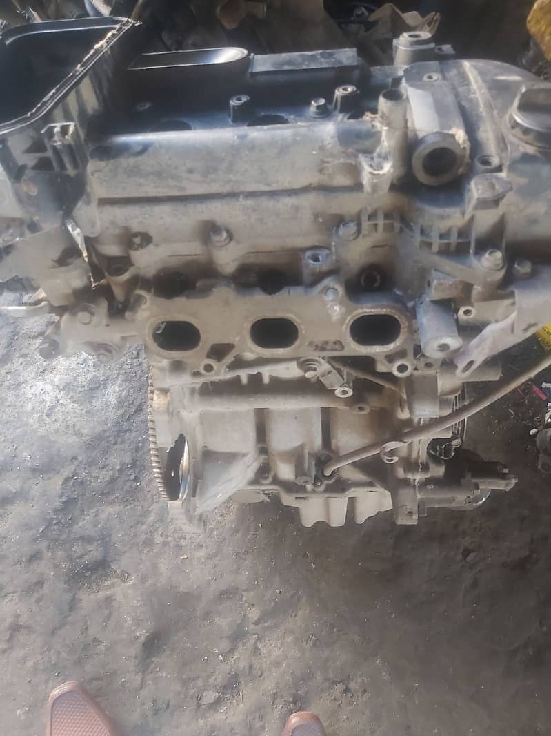 Vitz 1kr engine assembly and 96 corolla accessories for sale 14