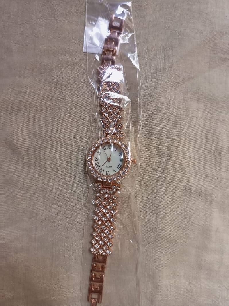 Ladies Classic watches available in different designs 9