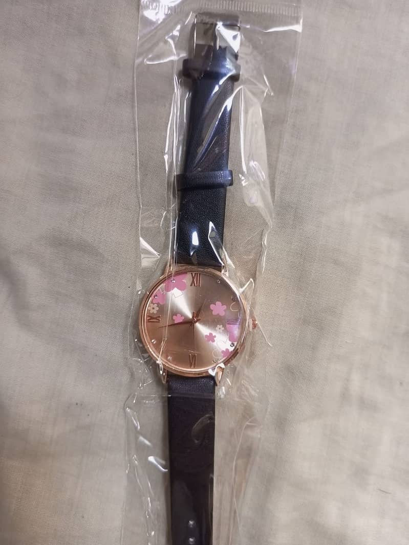 Ladies Classic watches available in different designs 12