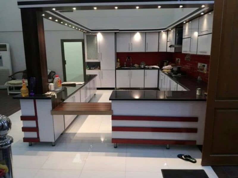 kitchen cabinet and Granite 16