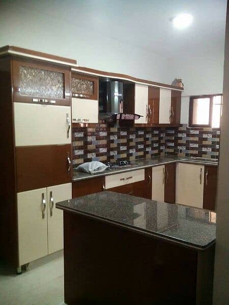 kitchen cabinet and Granite 17