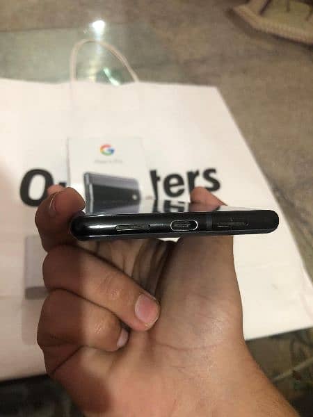 Google Pixel 6 pro 12/128gb,box and charger and 2 case 5
