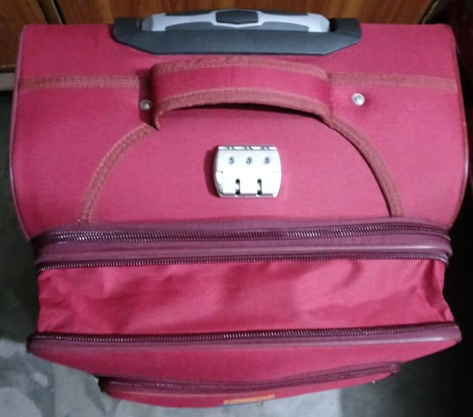travel suit case trolley bag 0300. . 420. . 302.9 6