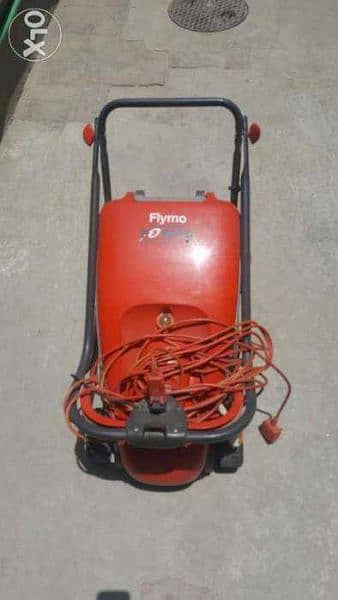 Flymo Pc330 lawn cutting machine came from uk condition 10/10 0