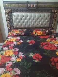 Bed set/Double bed/Side tables/Dressing table 0