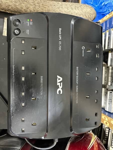 apc eaton Libert 650va backup cs online ups 1