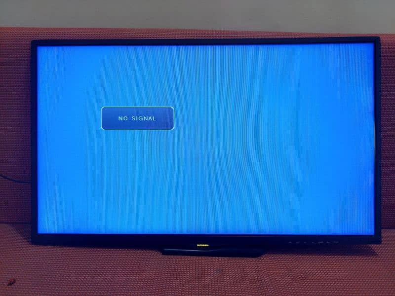 Nobel led tv simpal 32" A+ condition for sale. 0