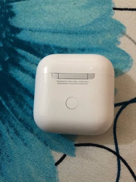 AirPods  good  condition 0