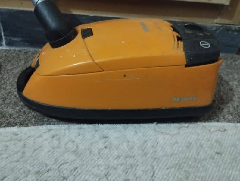 vaccum cleaner imported 3