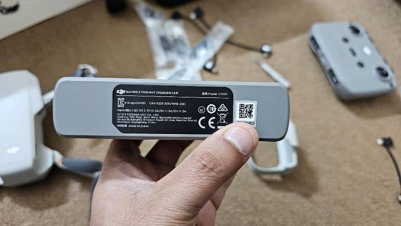 DJI Mavic Mini 2 FlyMoreCombo 3 batteries Like New 10