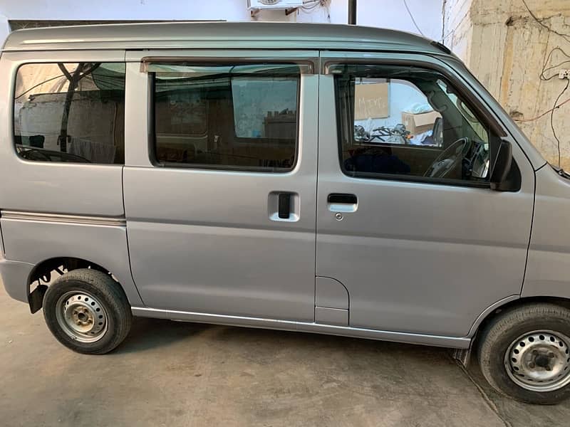 HiJet 4