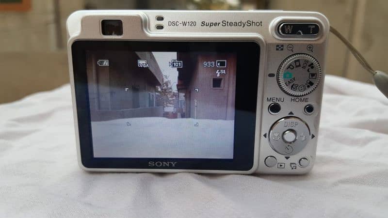 Sony Cybershot Camera (Made in Japan) 3