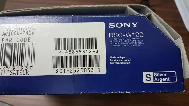 Sony Cybershot Camera (Made in Japan) 11
