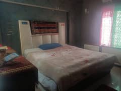 Double bedt/furniture/king size bed/wooden bed