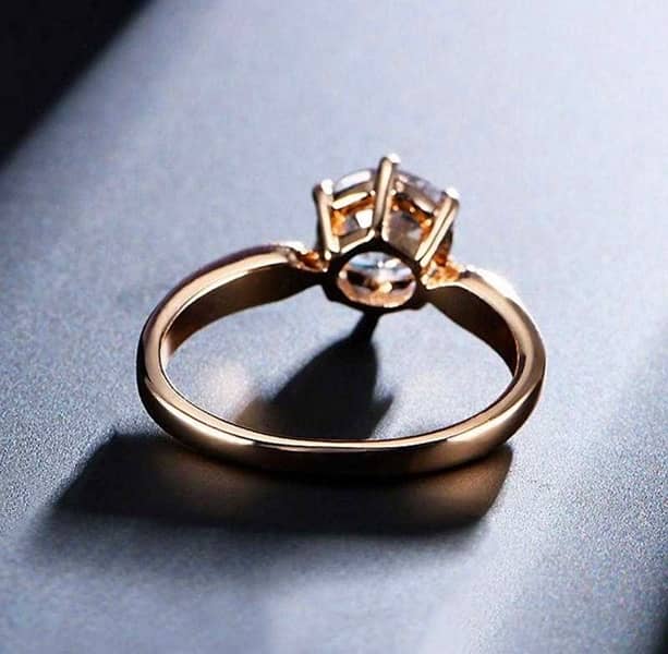 "Sparkling Elegance: Zircon Adorned Sterling Gold Ring" 2