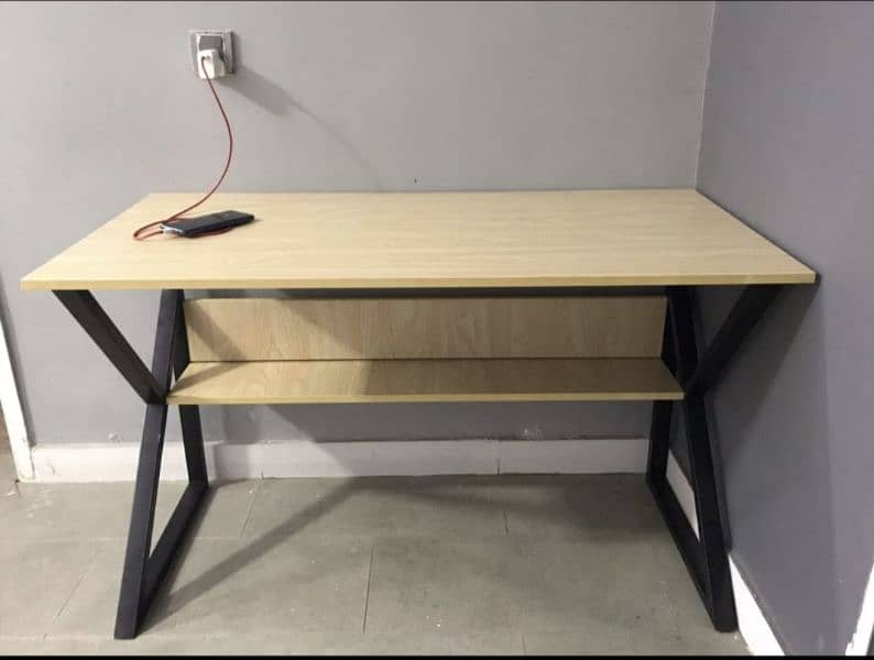 Modern style K shape table 0