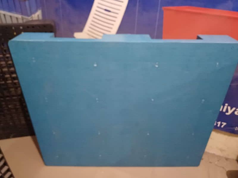 Plastic pallet 2