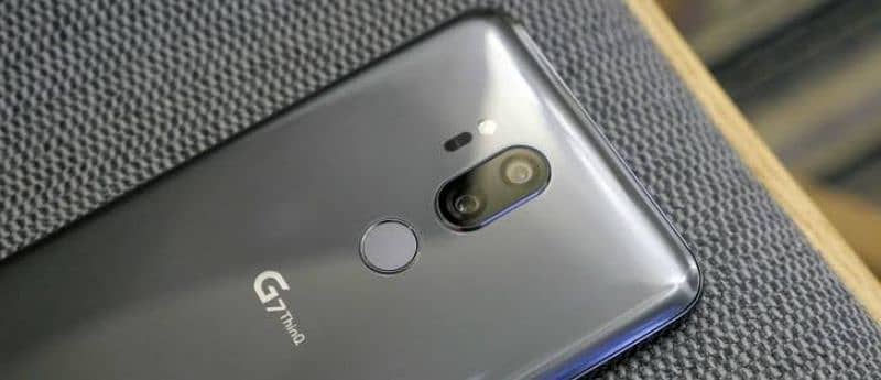 lG G7 Thinq 4GB/64GB Snapdragon 845 5