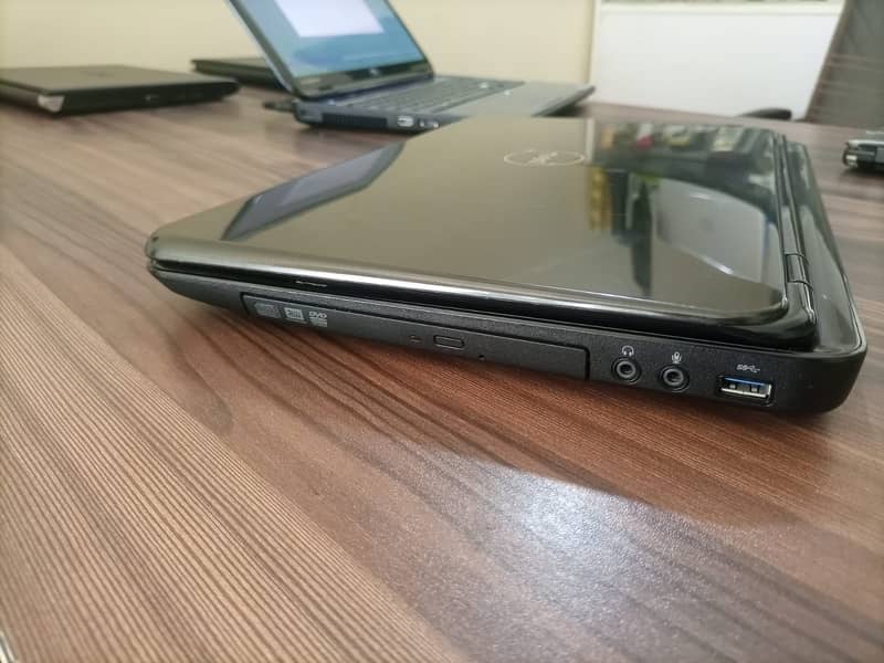 Dell Inspiron N5110 Core i5 2nd Gen 8GB Ram 500GB HDD 14