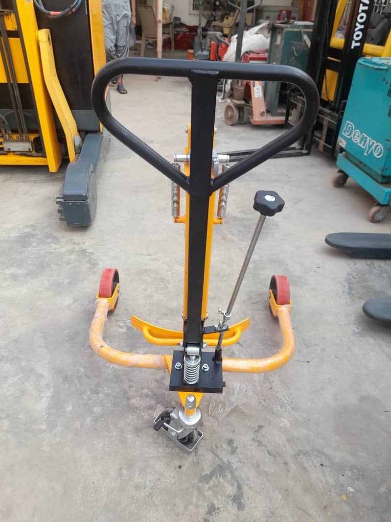 250Kg Manual Drum Trolleys / Drum Lifters for Sale in Karachi Pakistan 10