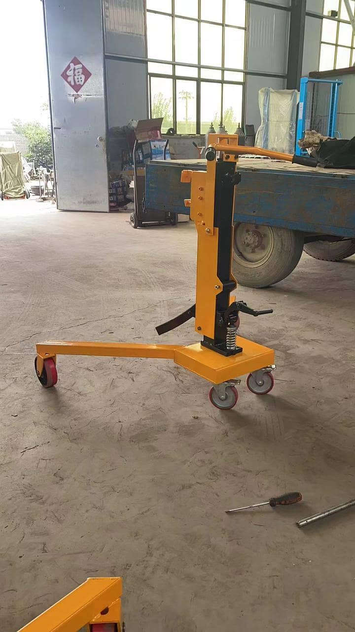 250Kg Manual Drum Trolleys / Drum Lifters for Sale in Karachi Pakistan 12