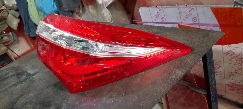 carolla 2015 back light 3