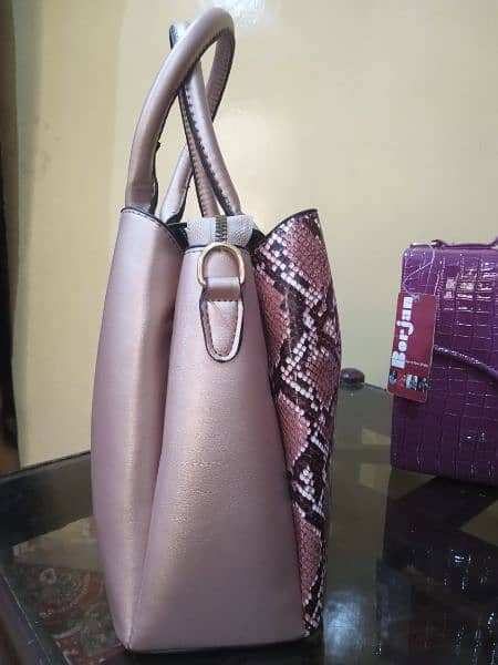 New condition 2 handbags for sale 2