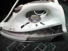 Black and Decker Steam Iron . . . imported (UK)