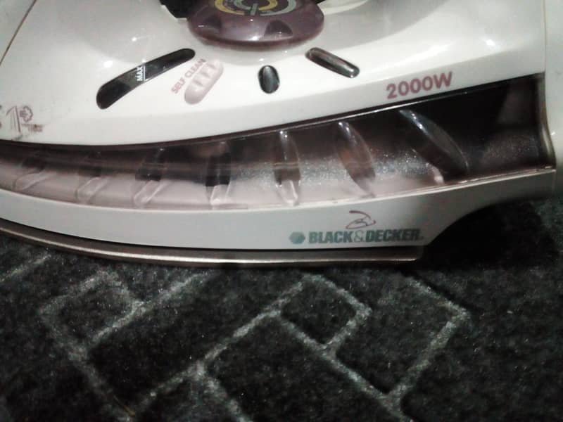 Black and Decker Steam Iron . . . imported (UK) 1