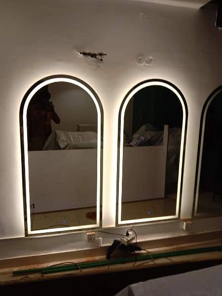 LED Lights Mirror / Designing Mirror / Glass Cabins / Glass Partitions 17