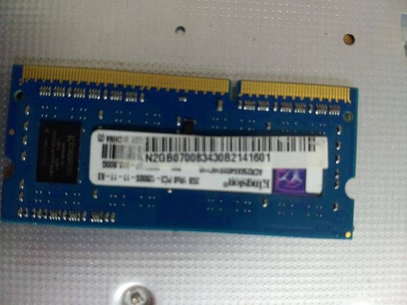 RAM 2 GB Quantity 2 0