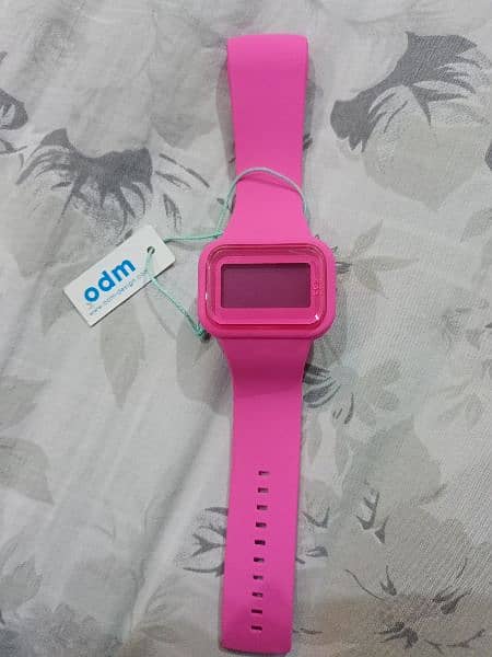 odm model: DD125-3. Brand New box pack smart watch 5